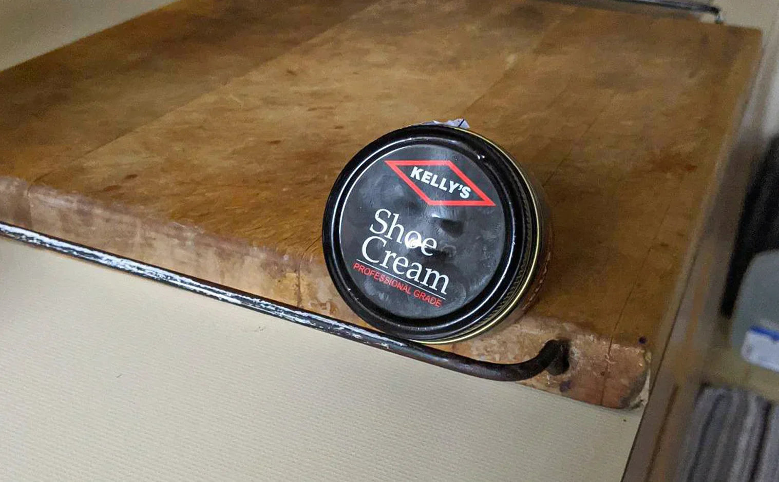 How to Re-Color Faded Leather Shoes with Kelly's Shoe Cream (2025)